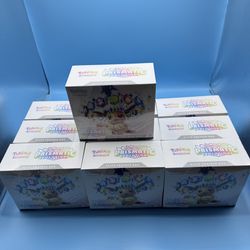 Pokemon Prismatic Evolutions ETB