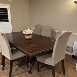 dinning table 