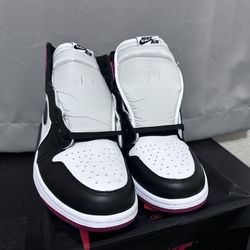 Jordan 1 Black Toe Retro (2016)
