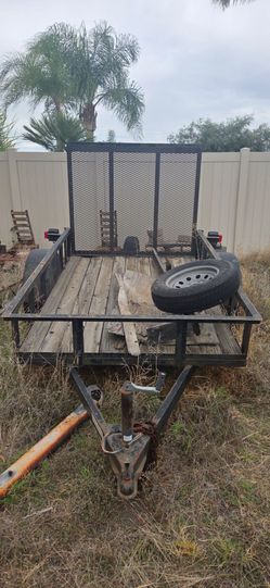 2005 Aztex 5 x 8 Trailer