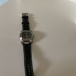 watch works well