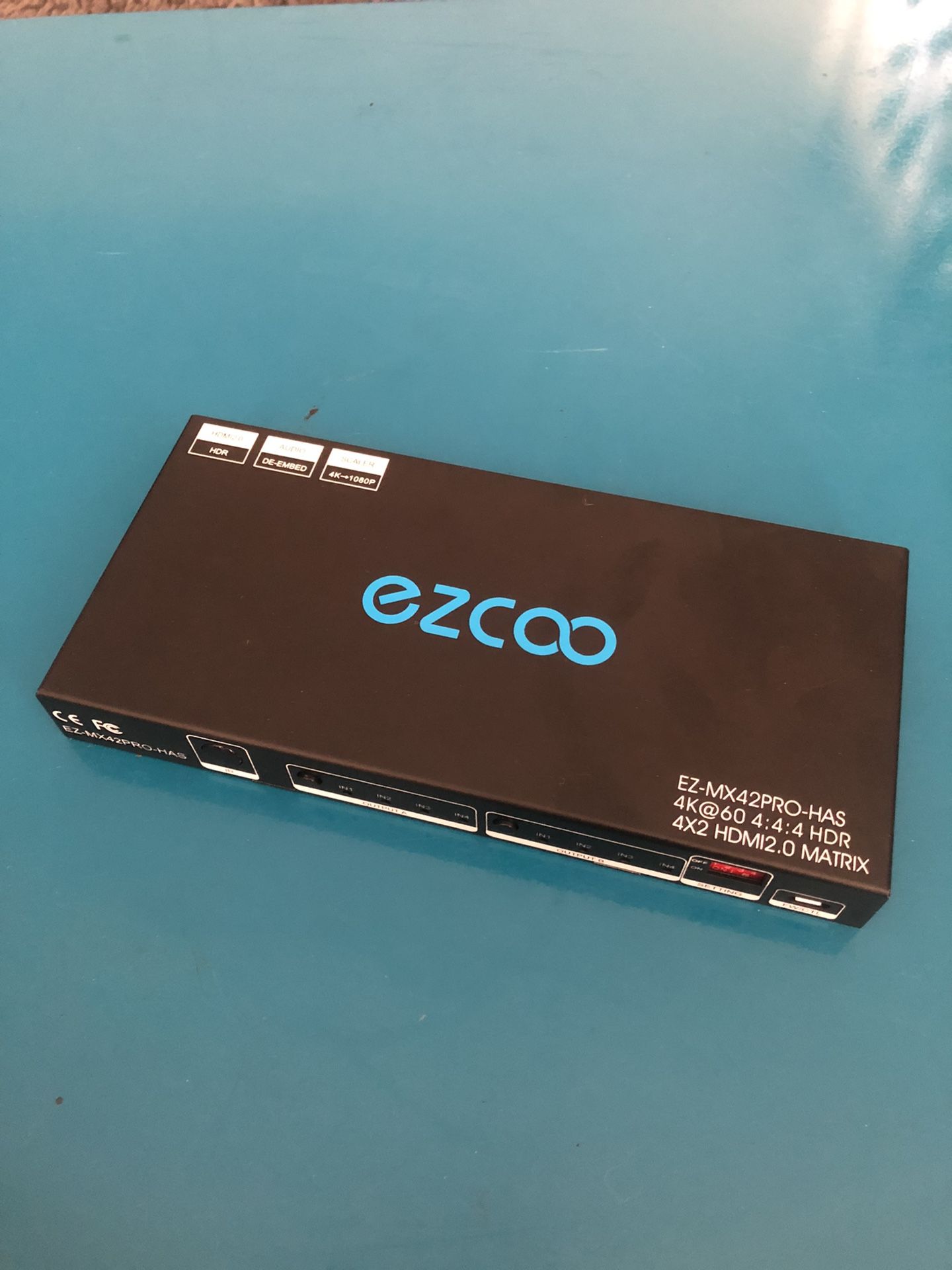 HDMI switch / scaler / matrix Ezcoo EZ-MX42PRO-HAS