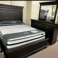 Brynhurst Dark Brown Panel Bedroom Set ✔ Queen And King Bed Frame 1469