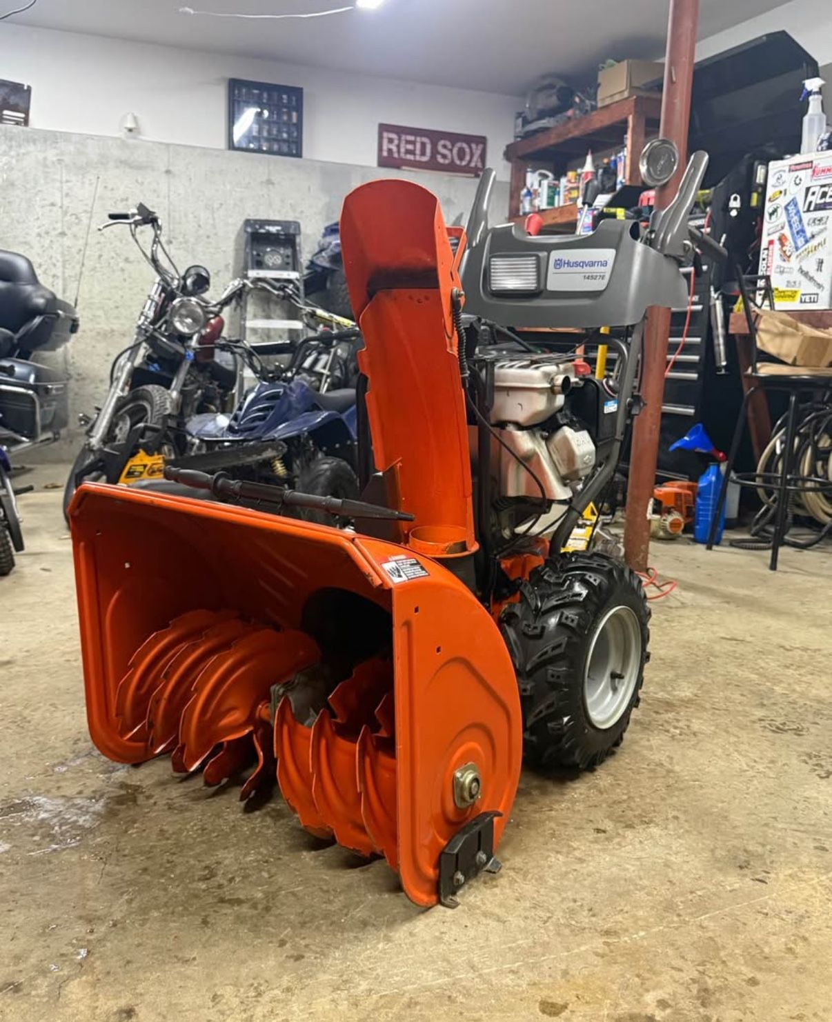 Husqvarna 14527E Snowblower