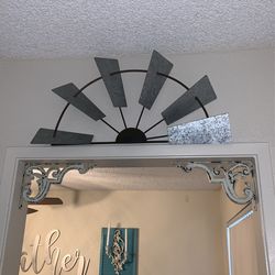 Rustic Fatmhouse Windmill Wall Decor