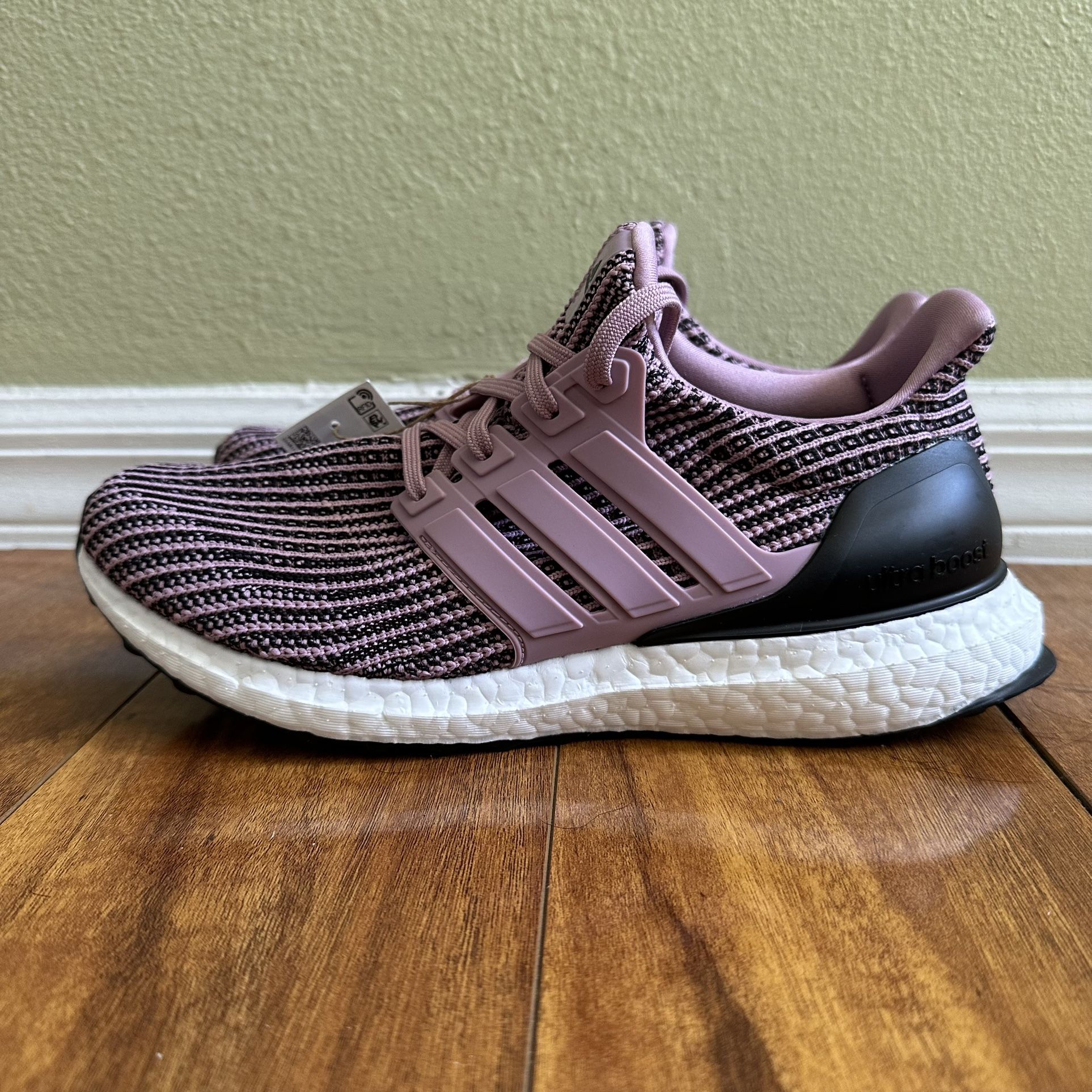 Women’s Adidas UltraBoost 4.0 Pink Size 8