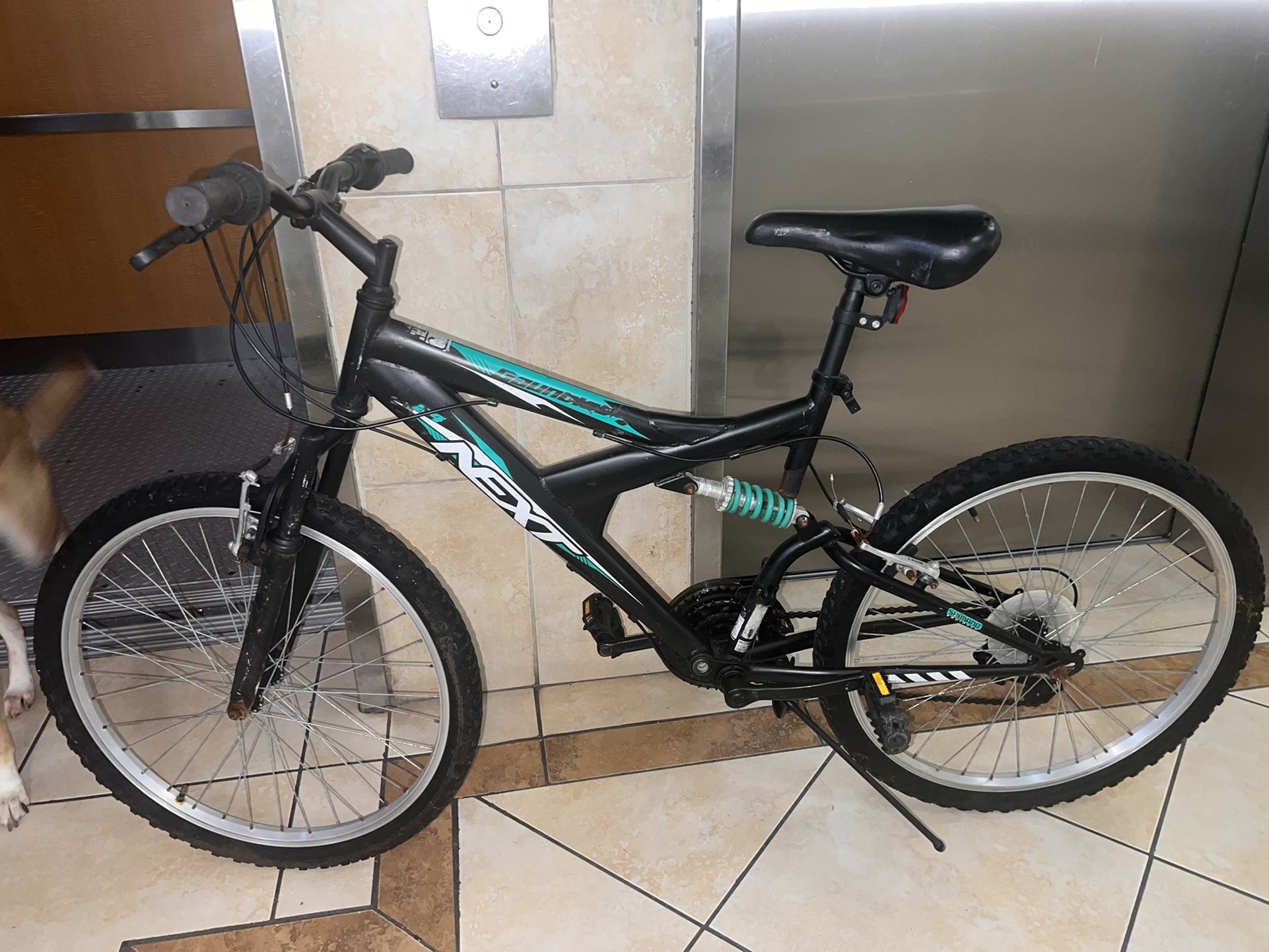 Next gauntlet bike 24 hotsell