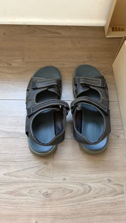 Clarks Men's xDark Brown Sandals