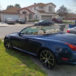 8000 the best offer 2005 everything works ready to go a beauty summer car everything works 8000