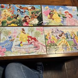 Disney Wooden Puzzles Set of 4 Princess & Tinker Bell 24-Pc Each w/ Storage Box