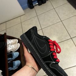 Jordan 1  Low Travis Scott Phantom