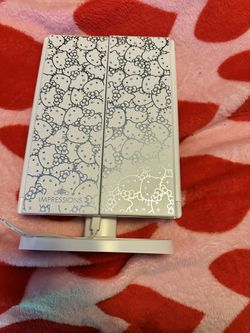 Impressions Hello Kitty Trifold Mirror