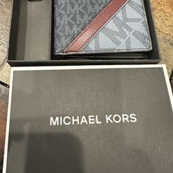 Brand New Michael Kors Wallet 