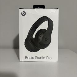 Beats Studio Pro