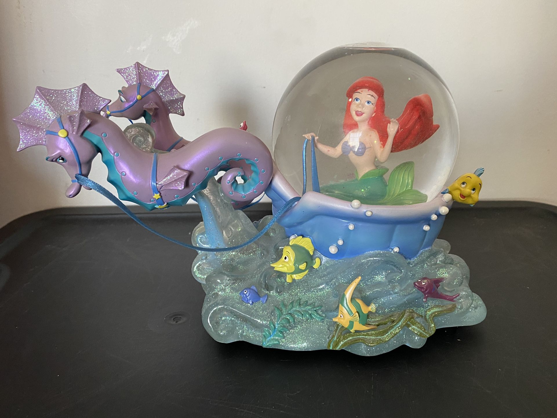 Authentic Disney store exclusive original Ariel with seahorse snowglobe