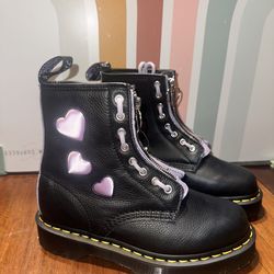 Dr. Martens 1460 Zip Heart Boots Womens Size 7 Black Purple Combat Ankle Lace Up