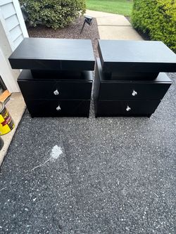 2 black night stands modern style Great Condition Used