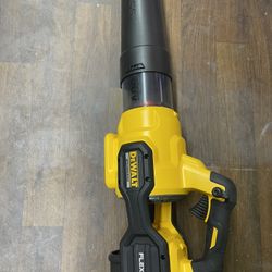 Dewalt Flex  Volt Leaf blower 