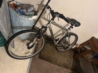 Diamondback Mountain Bike