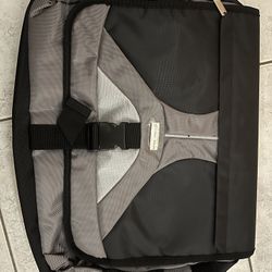 Geoffrey Beene Messenger Bag