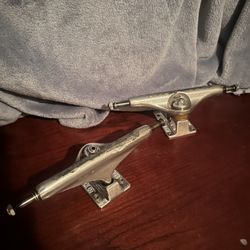 169 Titanium Independent Trucks 
