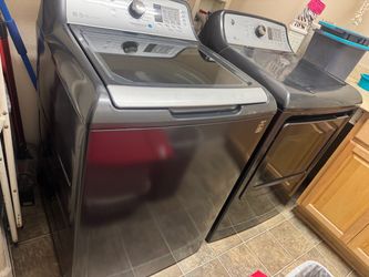 GE Top Load Washer and Dryer Set 600 OBO