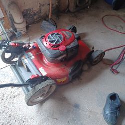  LAWN MOWER  self Propelled Craftsman