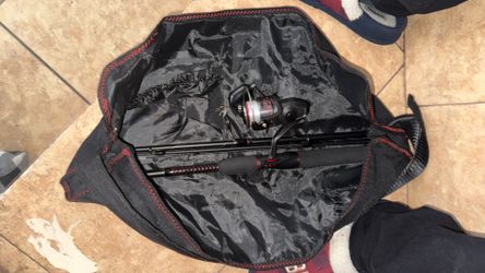 Ugly Stik Fishing Pole With Bag