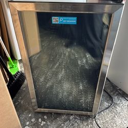 Mini fridge