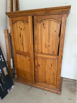 Armoire