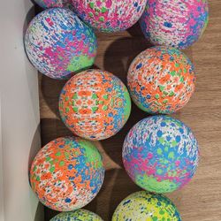 Brand New Hedstrom 9-Inch Rainbow Splatter 11 Playballs for $15