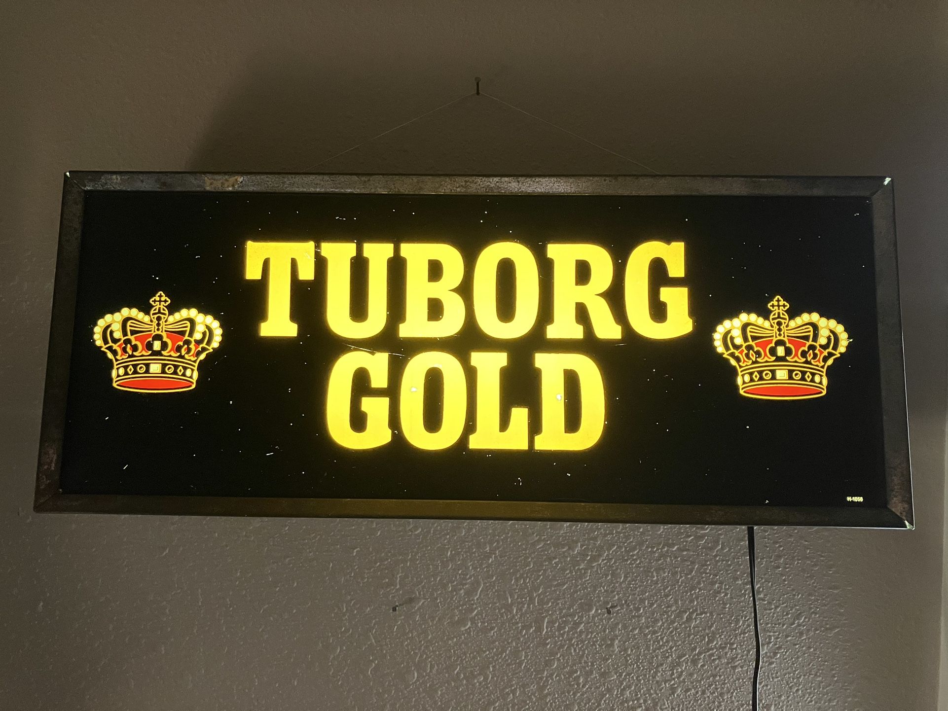 Beer Sign Tuborg Gold Lights Up