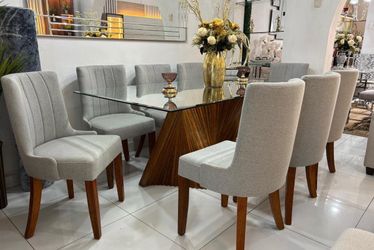 Glass Top Dining Table with 8 Chairs,no credit needed,no interest