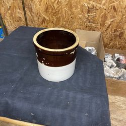 Crock Two Tone(Lancaster Co Pa.)