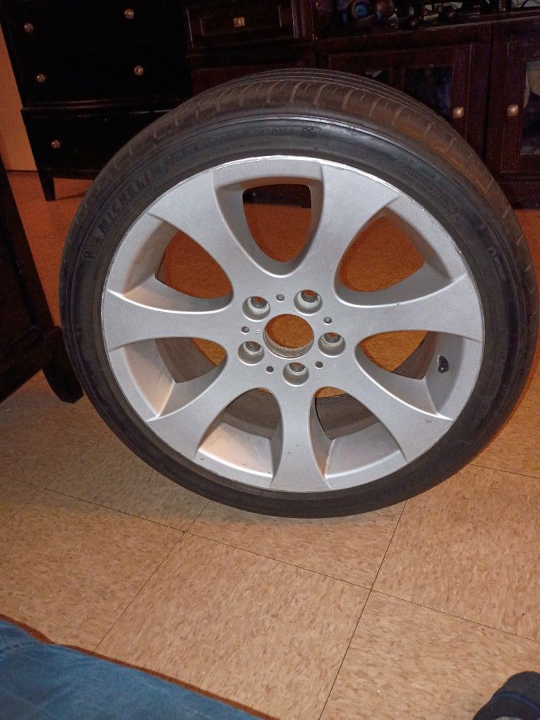 Bmw 328 I 2008 Rims OEM 18 Inches