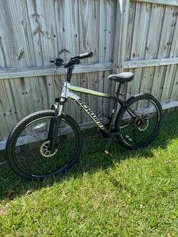 Schwinn Mountain Bike