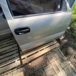 Chevy Front Doors 2006/2003