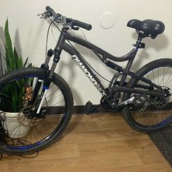 Mountain Bike 27” Diamondback