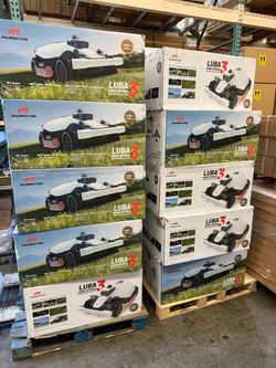 Luba 3 robotic lawn mower awd new 1500H