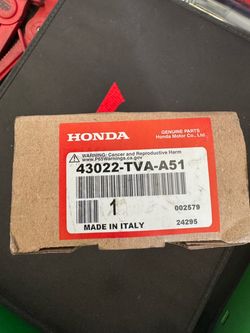 Honda rear brake pads