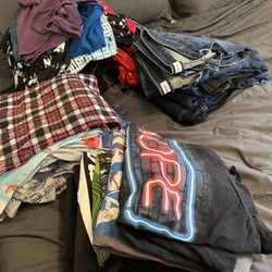 Lots Of Clothes Size 16 & XXL 