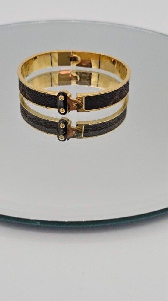 Set Of 2 Bangles