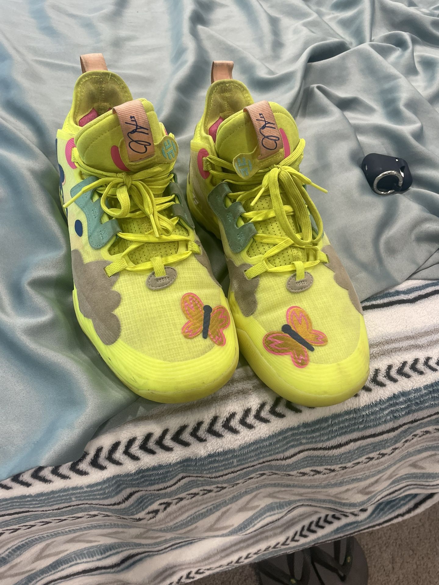 James Harden 1s Size 10 1/5 for Sale in Palm Coast, FL OfferUp