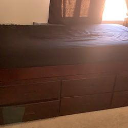 Capitan trundle twin bed