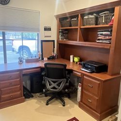 Large Desk