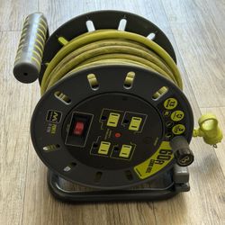 Masterplug OMA601114G4SL-A 14 ga. Gray/Green PVC 4-Outlets Cord Reel 60 L ft.