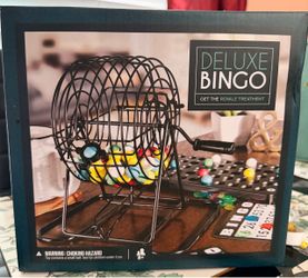 Royal Bingo Deluxe Game Set- Like New