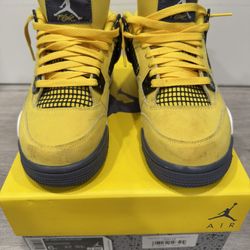 Jordan 4 Lightning Size 6 Youth
