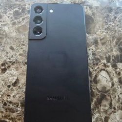 LIKE NEW Fully Unlocked Galaxy S23 128GB