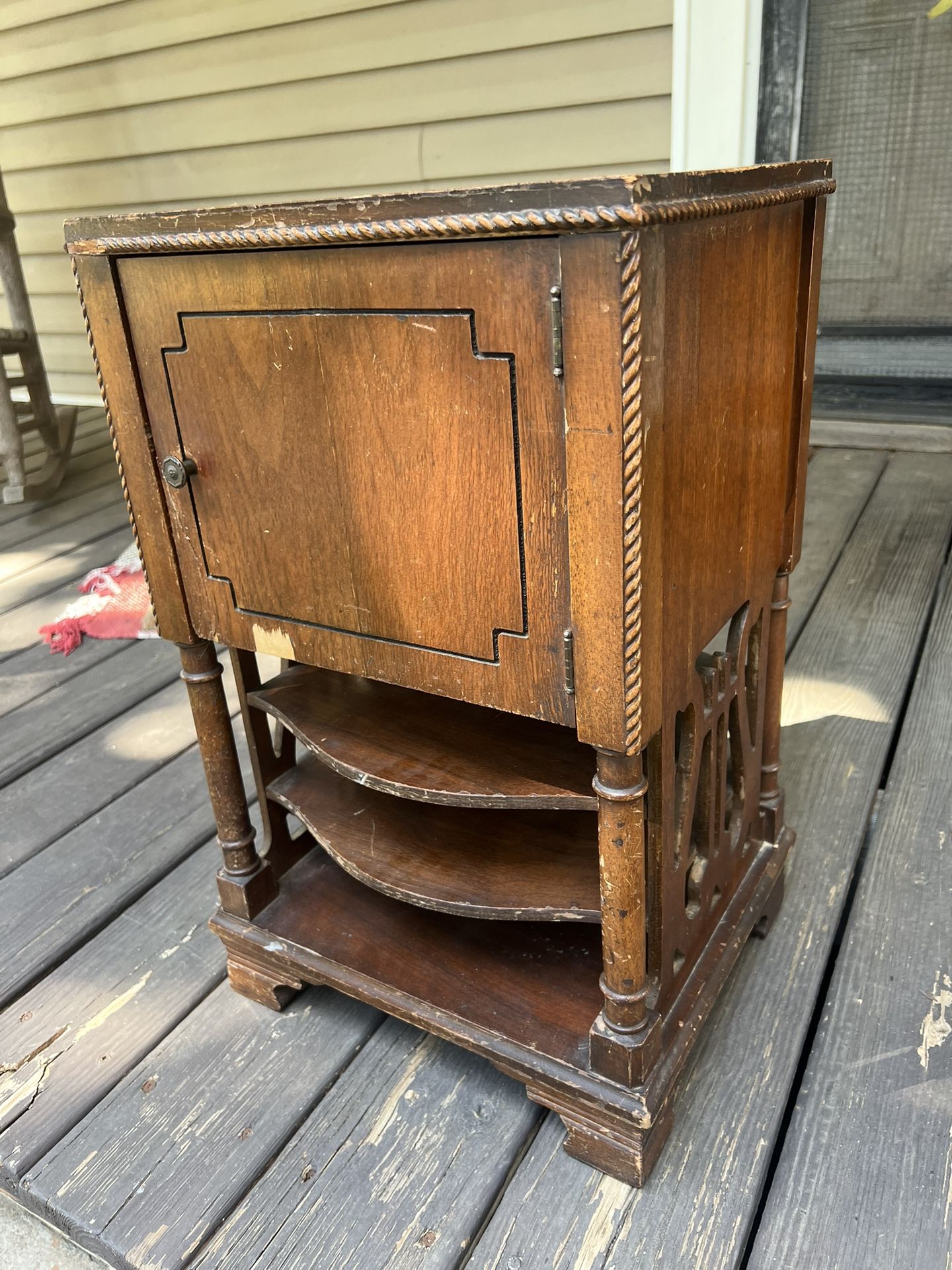Vintage cabinet